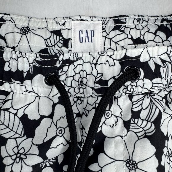 NWT Gap Men XXL Swim Trunks Tropical Floral Mesh Lining Black/White Flowers NEW - Picture 6 of 11